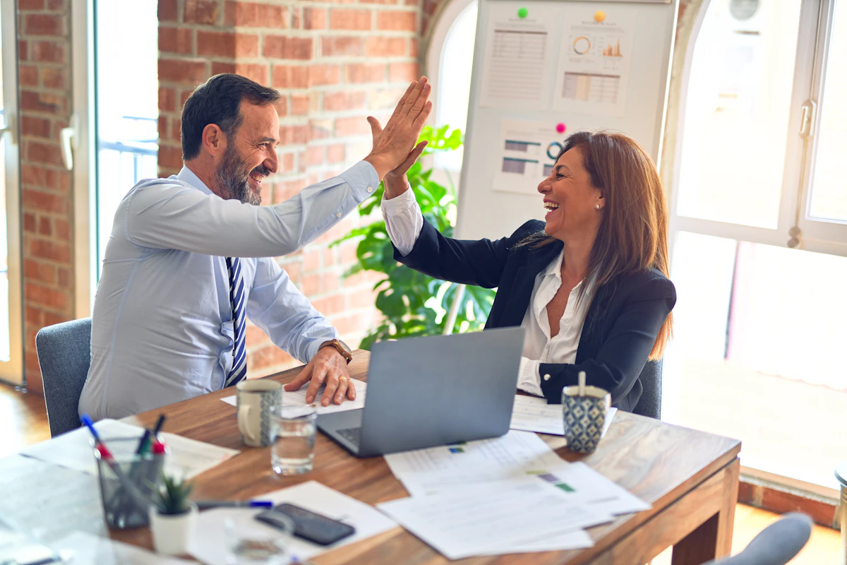 Onboarding That Makes New Hires Feel Connected From Day One